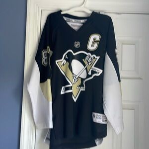 Reebok Crosby Penguins jersey. Size youth small.
